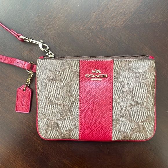 Coach Colorblock Signature Wristlet - Picture 1 of 5